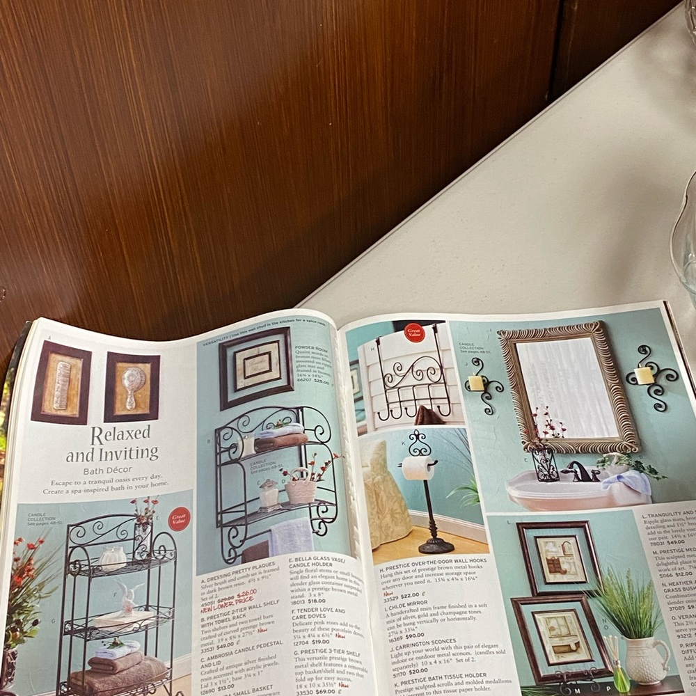 Home Interiors Retired catalog decorations ideas - Picture 3 of 9